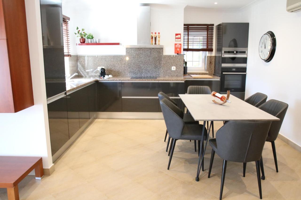 Pine Tree Apartments - Praia Da Coelha - Албуфейра Екстериор снимка